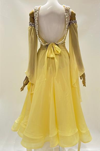 スタンダードドレス　カメリア【SALE 330,000円】