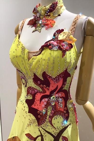 スタンダードドレス　イエロー×オータムフラワー【SALE 220,000円】