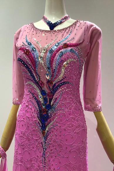 スタンダードドレス　ヒューシャーパープル【SALE 220,000円】